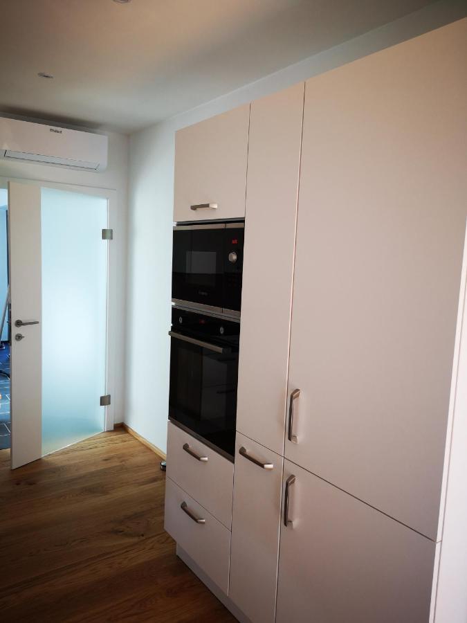 Spacy Apartment Next To The Center Of Graz With Terrasse ภายนอก รูปภาพ